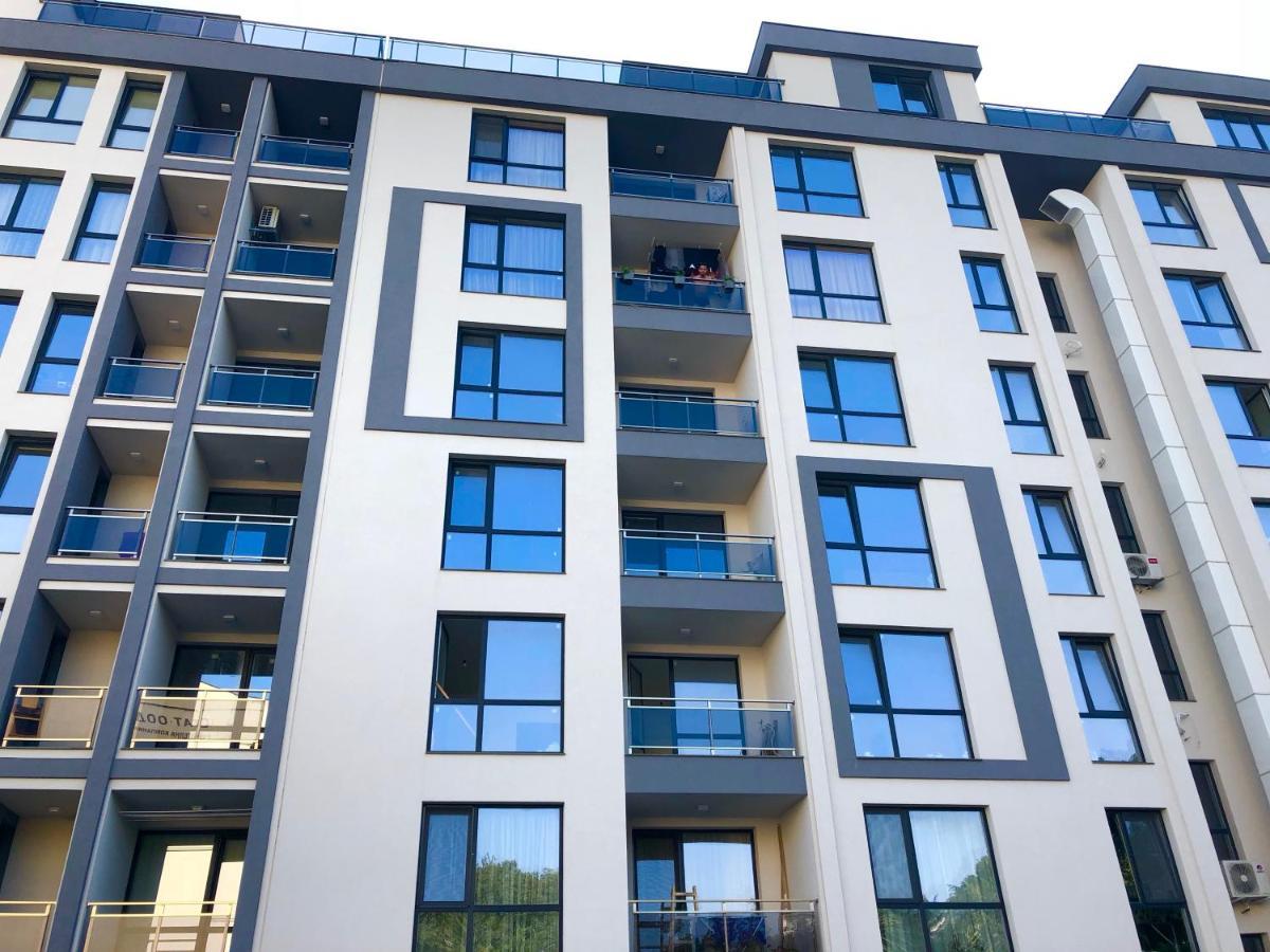 Grand Saharov Apartment Varna Bagian luar foto