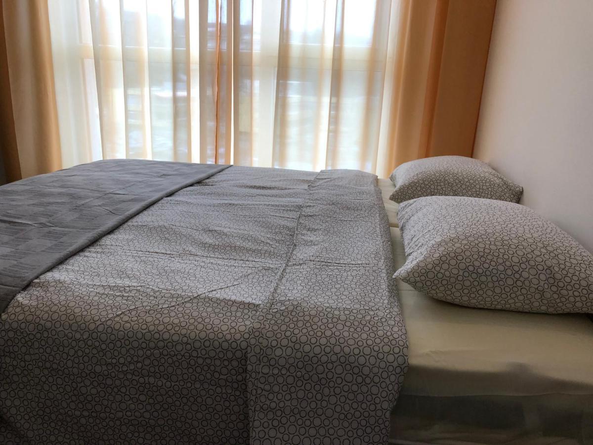 Grand Saharov Apartment Varna Bagian luar foto