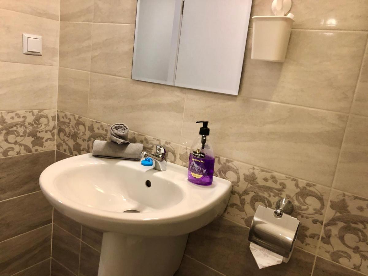Grand Saharov Apartment Varna Bagian luar foto